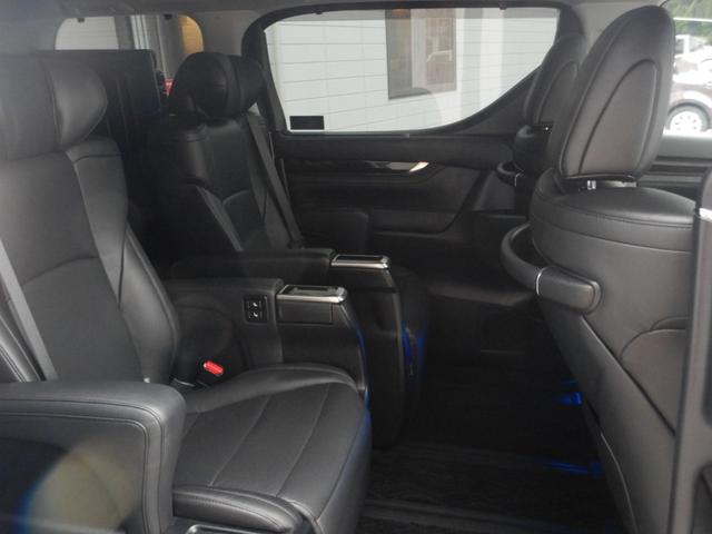 ヴェルファイア ３．５ＺＡ　Ｇエディション　禁煙　７人乗り　黒レザー　モデリスタエアロ　ＪＢＬ　メーカーナビ　全方位モニター　リヤエンタ　ＥＴＣ　衝突軽減ブレーキ　両側電動スライド　パワーバックドア　ツインムーンルーフ　１８アルミ　レグノタイヤ（21枚目）