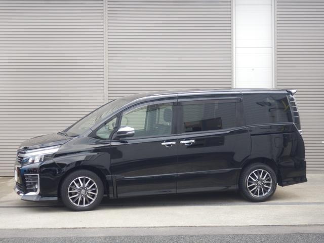 ヴォクシー ＺＳ　煌ＩＩ　ワンオーナー　アルパイン１０型ナビＴＶ　リアモニター　バックカメラ　両側パワースライドドア　ドラレコ　ＥＴＣ（6枚目）