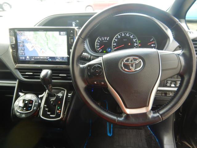 ヴォクシー ＺＳ　煌ＩＩ　ワンオーナー　アルパイン１０型ナビＴＶ　リアモニター　バックカメラ　両側パワースライドドア　ドラレコ　ＥＴＣ（11枚目）