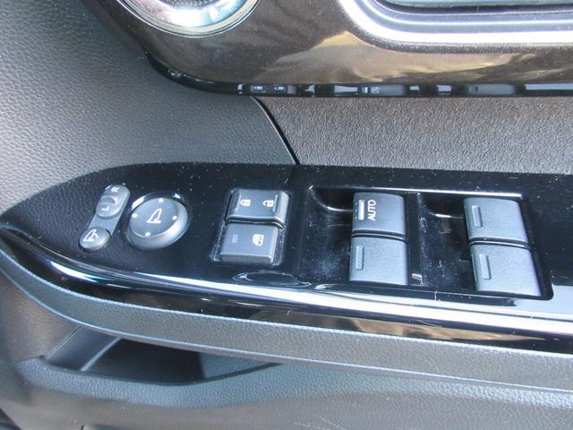 Ｎ－ＢＯＸカスタム Ｇ・Ｌホンダセンシング　ワンオーナー禁煙車　純正Ｂｌｕｅｔｏｏｔｈ対応ナビ　バックモニター　ＥＴＣ　両側パワースライド　前席シートヒーター　アダプティブクルーズコントロール　　衝突被害軽減ブレーキ　オートライト（23枚目）