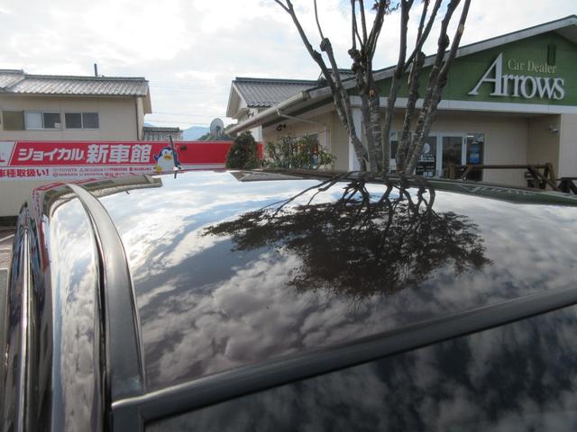 ルーフ　ピカピカです