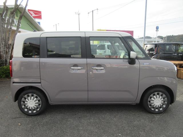 ワゴンRスマイル ハイブリッドX 全方位モニター付9型ナビ ヘッドアップディスプレイ CD/DVDプレーヤー 全面UV/IRカットガラス LEDヘッドライト&フォグ 前席シートヒーター 電動パーキング 両側パワースライド 6スピーカー(4枚目)