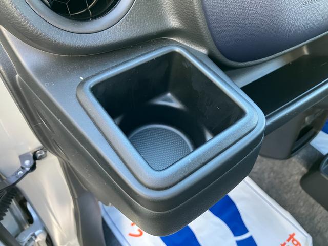 アルト Ｌ　試乗車アップ　前後ブレーキサポート　試乗車アップ　前後ブレーキサポート　マニュアルエアコン　シートヒーター　オーディオレス　キーレスエントリー　パワーウィンドウ　パーキングブレーキは手で引くタイプ　エネチャージ搭載　ＣＶＴ車（29枚目）