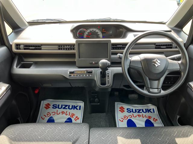 インパネ周りはシンプルながらスタイリッシュ！運転のモチベーションも高めてくれそう♪