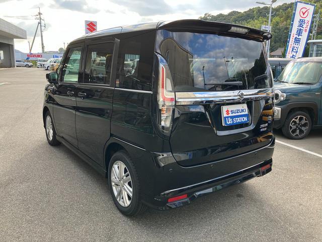 以上、外装のご紹介でした。車両についてご不明な点がございましたら、お気軽にお問合せ下さいませ♪