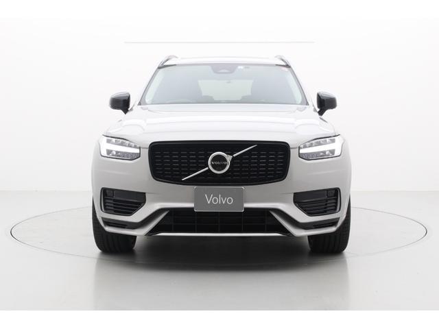 ＸＣ９０ リチャージアルテメットＴ８ＡＷＤプラグインハイブリド　４ＷＤ　ＥＴＣ　全周囲カメラ　クリアランスソナー　オートクルーズコントロール　レーンアシスト　パワーシート　衝突被害軽減システム　サンルーフ　ナビ　ＬＥＤヘッドランプ　電動リアゲート　アルミホイール（12枚目）