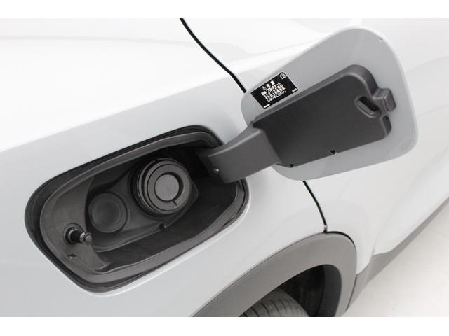 ＸＣ４０ プラス　Ｂ３　ＥＴＣ　全周囲カメラ　オートクルーズコントロール　衝突被害軽減システム　ナビ　ＬＥＤヘッドランプ　アルミホイール　アイドリングストップ　シートヒーター　ＡＴ　盗難防止システム　ＡＢＳ　ＥＳＣ　エアコン（15枚目）