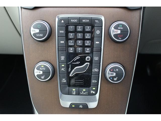 Ｖ４０ Ｔ３　クラシックエディション　ＥＴＣ　バックカメラ　ナビ　クリアランスソナー　オートクルーズコントロール　レーンアシスト　衝突被害軽減システム　アルミホイール　ＬＥＤヘッドランプ　サンルーフ　スマートキー　シートヒーター　ＡＴ（5枚目）