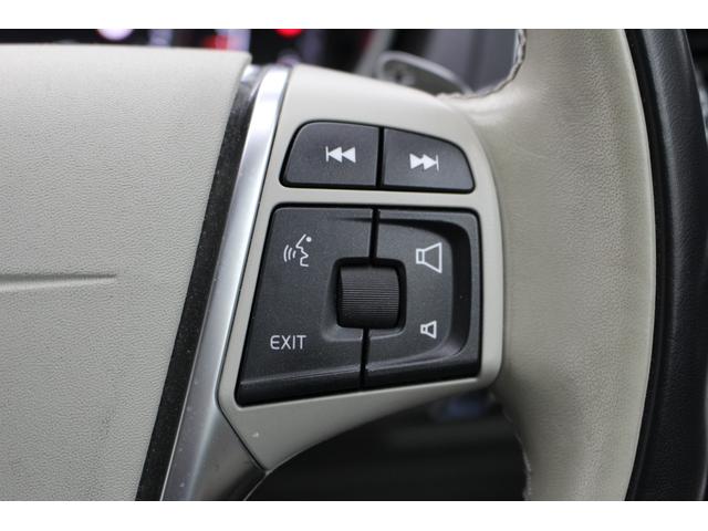 Ｖ４０ Ｔ３　クラシックエディション　ＥＴＣ　バックカメラ　ナビ　クリアランスソナー　オートクルーズコントロール　レーンアシスト　衝突被害軽減システム　アルミホイール　ＬＥＤヘッドランプ　サンルーフ　スマートキー　シートヒーター　ＡＴ（31枚目）