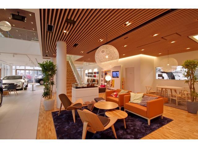 Ｖ４０ Ｔ３　クラシックエディション　ＥＴＣ　バックカメラ　ナビ　クリアランスソナー　オートクルーズコントロール　レーンアシスト　衝突被害軽減システム　アルミホイール　ＬＥＤヘッドランプ　サンルーフ　スマートキー　シートヒーター　ＡＴ（36枚目）