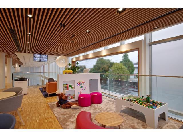 Ｖ４０ Ｔ３　クラシックエディション　ＥＴＣ　バックカメラ　ナビ　クリアランスソナー　オートクルーズコントロール　レーンアシスト　衝突被害軽減システム　アルミホイール　ＬＥＤヘッドランプ　サンルーフ　スマートキー　シートヒーター　ＡＴ（37枚目）