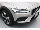 Ｖ６０ クロスカントリー　アルティメット　Ｂ５　ＡＷＤ　当社社用車　Ｇｏｏｇｌｅ搭載　ハーマンカードンオーディオ　レザーシート　シートヒーター　ベンチレーション　マッサージ機能　ヘッドアップディスプレイ　ナビ　全方位カメラ　ＥＴＣ　パワーテールゲート（7枚目）