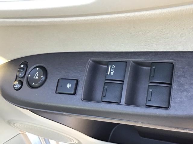 Ｎ－ＯＮＥ Ｇ・Ａパッケージ　ＨＩＤ・ワンセグ・メモリナビ・ＤＶＤ・バックカメラ・ＥＣＯＮスイッチ　イモビライザー　ベンチシート　ＥＳＣ　Ａストップ　エアコン　運転席エアバッグ　キーレス　ＡＢＳ　ナビＴＶ　Ｓキー　サイドエアＢ（10枚目）