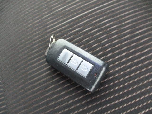 Gセーフティパッケージ 4WD ブラックメッキグリル エマージェンシーブレーキ スマートキー 社外ナビ アラウンドビューモニター 半年保証付き(31枚目)