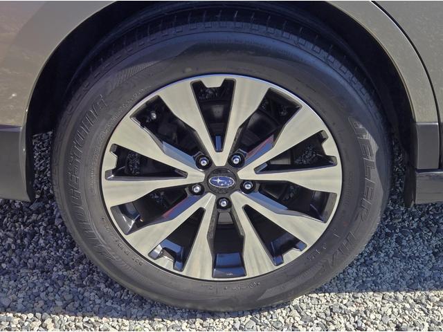 レガシィアウトバック リミテッド ブラックレザー アイサイト ナビ TV 18インチアルミ 4WD レーダークルーズ スマートキー パワーバックドア 半年保証付(4枚目)