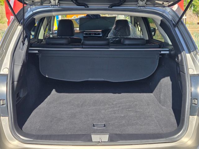 レガシィアウトバック リミテッド ブラックレザー アイサイト ナビ TV 18インチアルミ 4WD レーダークルーズ スマートキー パワーバックドア 半年保証付(12枚目)