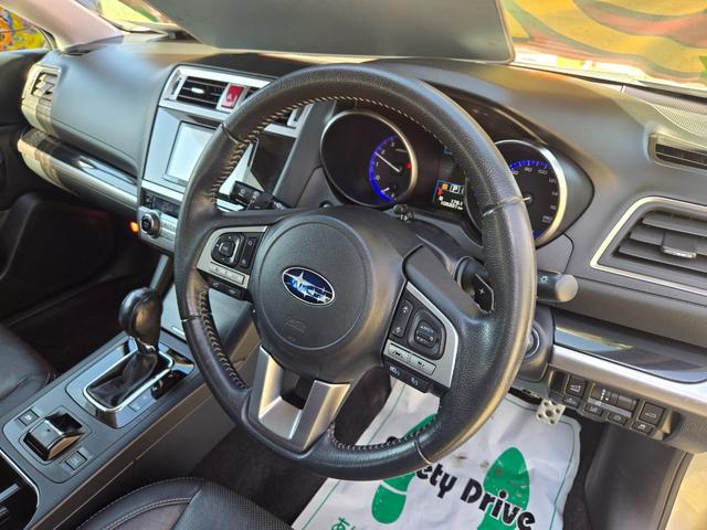 レガシィアウトバック リミテッド ブラックレザー アイサイト ナビ TV 18インチアルミ 4WD レーダークルーズ スマートキー パワーバックドア 半年保証付(16枚目)