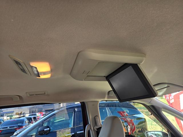 セレナ ハイウェイスター セーフティーパックB ハンズフリースライドドア アラウンドビューモニター プロパイロット スマートミラー 9インチナビ フリップダウンモニター エマージェンシーブレーキ 踏み間違い防止 半年保証付(14枚目)