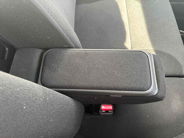 ムーヴキャンバス Xブラックインテリアリミテッド SAIII 全周囲カメラ 両側電動スライドドア TV 衝突被害軽減システム オートマチックハイビーム オートライト スマートキー アイドリングストップ 電動格納ミラー ベンチシート CVT 盗難防止システム(30枚目)