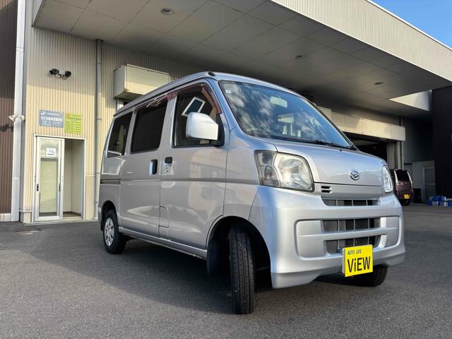 ハイゼットカーゴ クルーズ　軽バン　ＡＴ　ＥＴＣ　ナビ　両側スライドドア　電動格納ミラー　エアコン　パワーウィンドウ　運転席エアバッグ　助手席エアバッグ　ＣＤ（3枚目）
