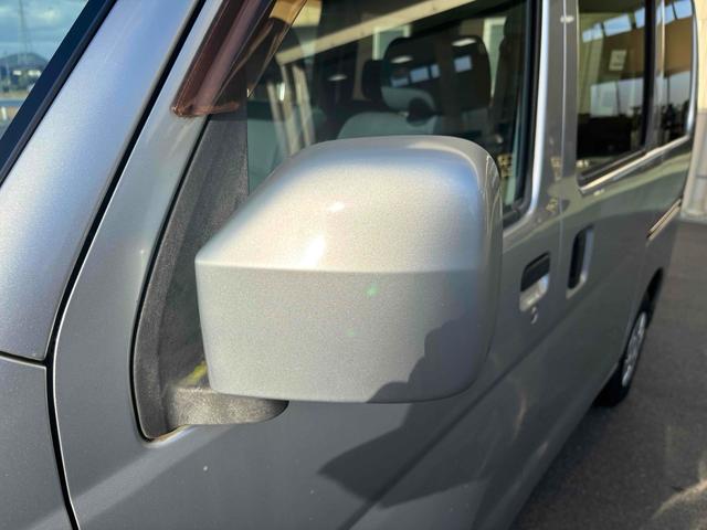 ハイゼットカーゴ クルーズ　軽バン　ＡＴ　ＥＴＣ　ナビ　両側スライドドア　電動格納ミラー　エアコン　パワーウィンドウ　運転席エアバッグ　助手席エアバッグ　ＣＤ（10枚目）