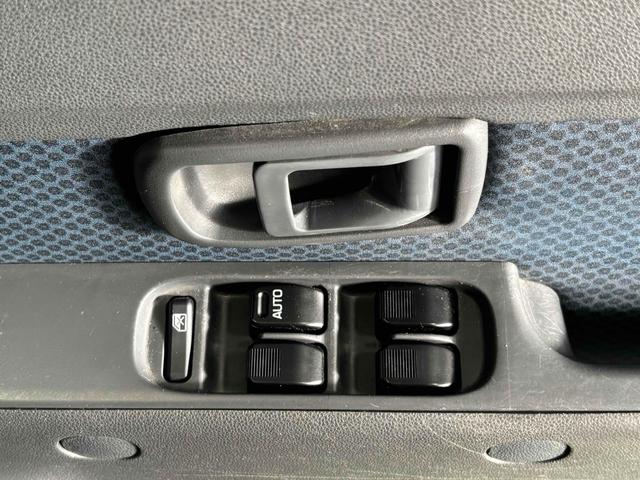 ハイゼットカーゴ クルーズ　軽バン　ＡＴ　ＥＴＣ　ナビ　両側スライドドア　電動格納ミラー　エアコン　パワーウィンドウ　運転席エアバッグ　助手席エアバッグ　ＣＤ（24枚目）