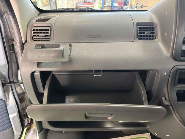 ハイゼットカーゴ クルーズ　軽バン　ＡＴ　ＥＴＣ　ナビ　両側スライドドア　電動格納ミラー　エアコン　パワーウィンドウ　運転席エアバッグ　助手席エアバッグ　ＣＤ（28枚目）
