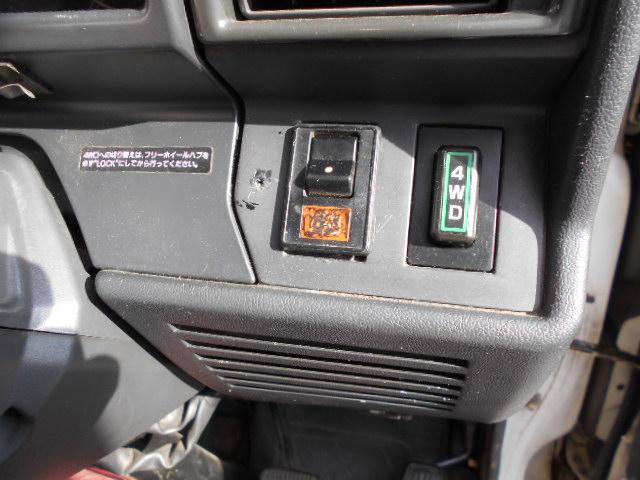 ライトエーストラック 　キャンピングカー　４ＷＤ　ディーゼル（15枚目）
