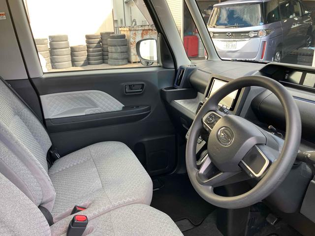 タント Ｘ　４ＷＤ　バックカメラ　両側スライド・片側電動　ナビ　ＴＶ　クリアランスソナー　レーンアシスト　衝突被害軽減システム　ＬＥＤヘッドランプ　スマートキー　アイドリングストップ　電動格納ミラー　シートヒータ（2枚目）