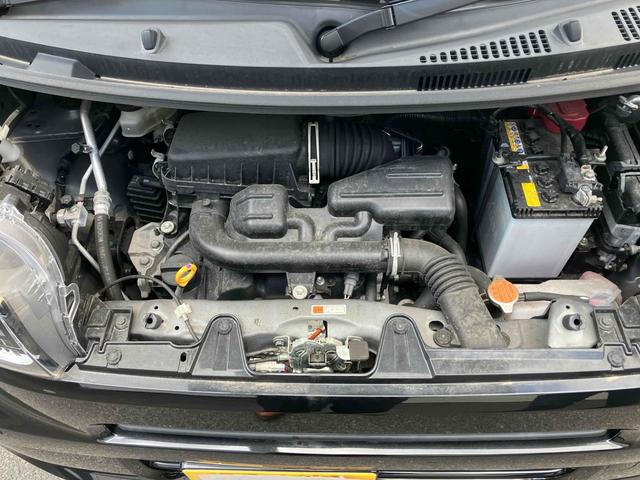 タント Ｘ　４ＷＤ　バックカメラ　両側スライド・片側電動　ナビ　ＴＶ　クリアランスソナー　レーンアシスト　衝突被害軽減システム　ＬＥＤヘッドランプ　スマートキー　アイドリングストップ　電動格納ミラー　シートヒータ（17枚目）