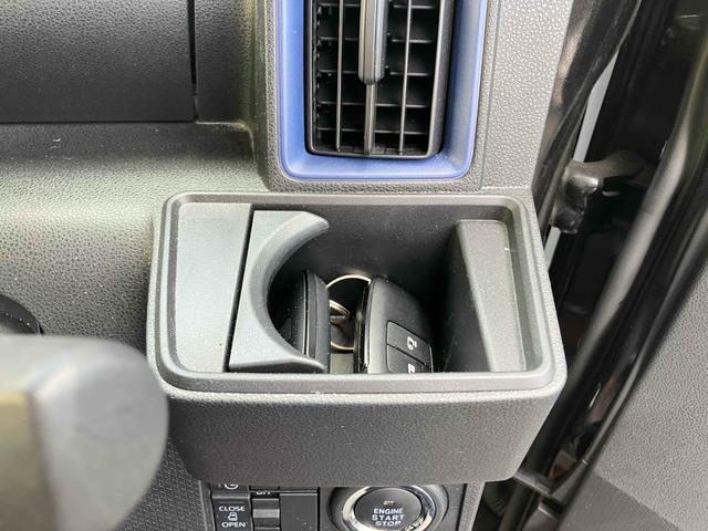 タント Ｘ　４ＷＤ　バックカメラ　両側スライド・片側電動　ナビ　ＴＶ　クリアランスソナー　レーンアシスト　衝突被害軽減システム　ＬＥＤヘッドランプ　スマートキー　アイドリングストップ　電動格納ミラー　シートヒータ（27枚目）