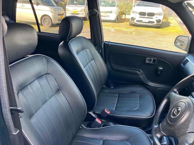 ミラジーノ ミニライトスペシャル　キーレスエントリー　電動格納ミラー　ＡＴ　ＣＤ　ＭＤ　アルミホイール　衝突安全ボディ　エアコン　パワーステアリング　パワーウィンドウ（8枚目）