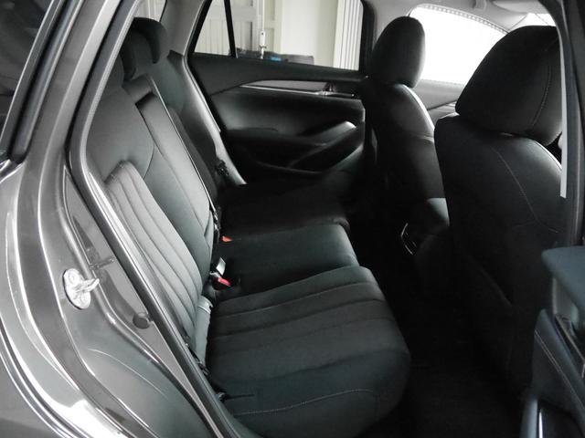 マツダ車はもちろんのこと、他銘柄のお車も豊富に展示中！！あなたにぴったりのお車が見つかるはず！米子マツダ中古車スタッフ全員でお待ちしております♪