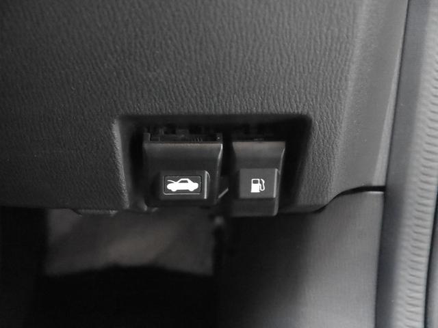 アクセラスポーツ １．５　１５Ｓ　１年間走行無制限保証付！バックカメラ　ナビＥＴＣ　フルセグＴＶ　安全装備　クルーズコントロール　オートライト　オートワイパー　ＬＥＤヘッドランプ（43枚目）