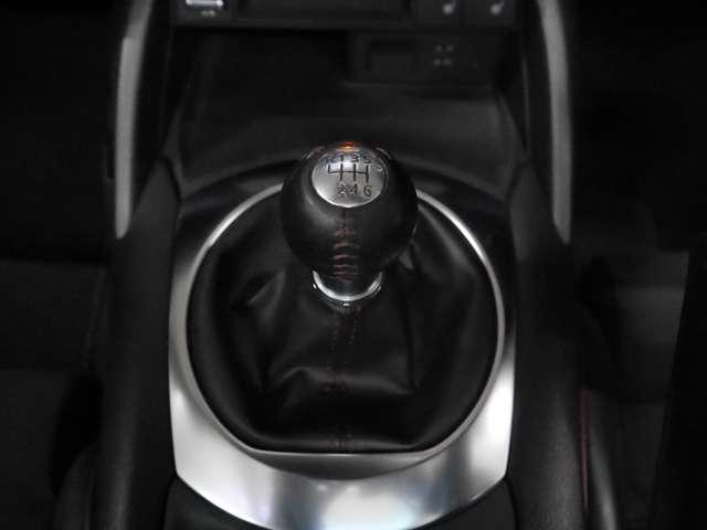 ロードスターＲＦ ２．０　ＲＳ　バックカメラ　ナビ　フルセグＴＶ（9枚目）