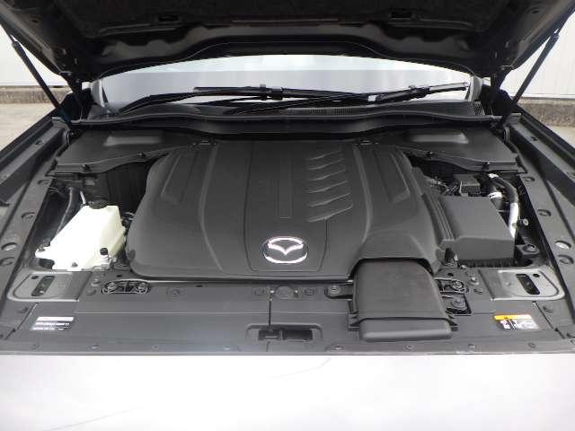 ＣＸ－６０ ＸＤ－ハイブリッド　エクスクルーシブスポーツ　１年間走行無制限保証付！全周囲カメラ　ナビＥＴＣ　フルセグＴＶ　安全装備　レーダークルーズ　オートライト　オートワイパー　ヘッドアップディスプレイ　ＬＥＤヘッドランプ　シートエアコン（7枚目）