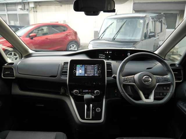 セレナ 2.0 ハイウェイスター VセレクションII 2万kmまたは6ヶ月間保証付き!全周囲カメラ ナビETC フルセグTV 安全装備 クルーズコントロール 両側電動スライドドア オートライト LEDヘッドランプ ドライブレコーダー(7枚目)