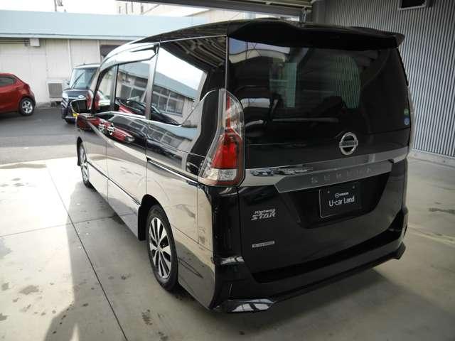 セレナ 2.0 ハイウェイスター VセレクションII 2万kmまたは6ヶ月間保証付き!全周囲カメラ ナビETC フルセグTV 安全装備 クルーズコントロール 両側電動スライドドア オートライト LEDヘッドランプ ドライブレコーダー(17枚目)