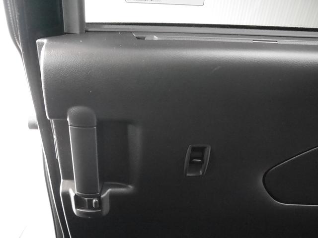 セレナ 2.0 ハイウェイスター VセレクションII 2万kmまたは6ヶ月間保証付き!全周囲カメラ ナビETC フルセグTV 安全装備 クルーズコントロール 両側電動スライドドア オートライト LEDヘッドランプ ドライブレコーダー(43枚目)