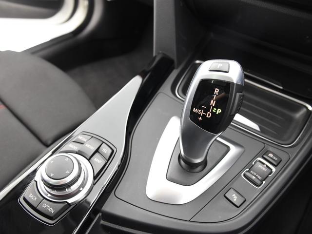 335iグランツーリスモ スポーツ パノラマガラスサンルーフ クルーズコントロール フルセグ Hifiスピーカー 電動シート バックカメラ アクティブリアスポイラー 純正18インチアロイホイール(18枚目)