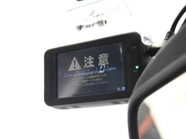335iグランツーリスモ スポーツ パノラマガラスサンルーフ クルーズコントロール フルセグ Hifiスピーカー 電動シート バックカメラ アクティブリアスポイラー 純正18インチアロイホイール(73枚目)