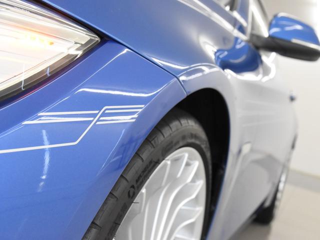 ビターボ クーペ サンルーフ 赤革 トップビュー ドライビングアシスト シートヒーター アダプティブMサスペンション アダプティブLEDヘッドライト フルセグ 20インチアロイホイール(26枚目)