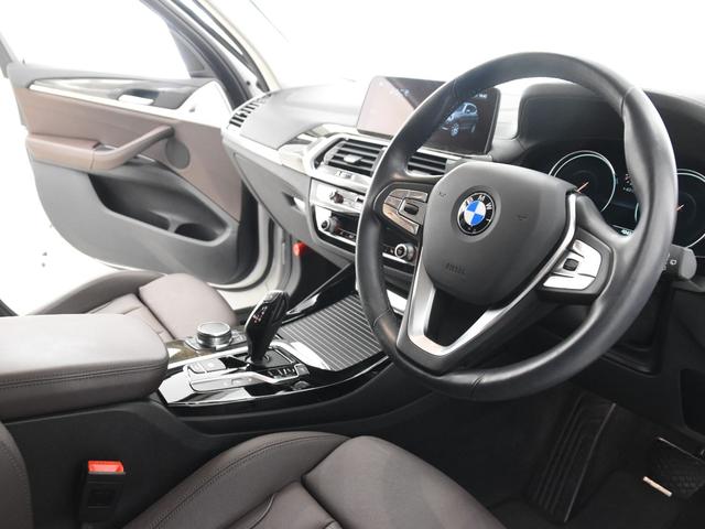 xDrive 20i Xライン 本革 アクティブクルーズコントロール ドライビングアシスト トップビュー パーキングアシスト オートトランク ハイビームアシスタント 純正19インチアロイホイール(61枚目)