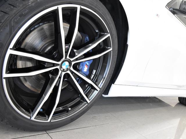320d xDrive MスポEDジョイ+ハイライP 黒革 ファストトラックパッケージ ハイラインパッケージ コンフォートパッケージ トップビュー Mパフォーマンスフロントスポイラー オプション19インチアロイホイール(45枚目)