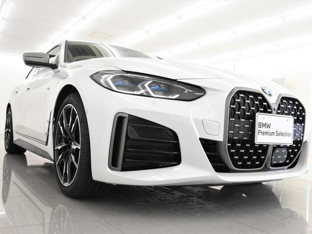 M440i xDriveグランクーペ 本革 レッドキャリパー アクティブクルーズコントロール レーザーライト ワイヤレスチャージ Liveコックピット ハイビームアシスタント オートトランク トップビュー 19インチアロイホイール(62枚目)