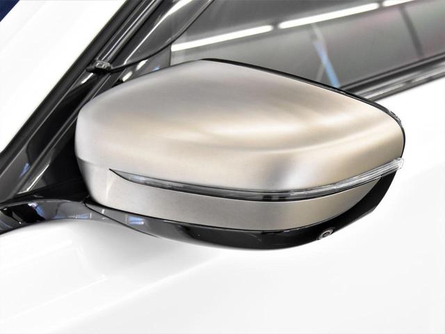M760Li xDrive パノラマガラスサンルーフ Mパフォブレーキキャリパー ヘッドアップディスプレイ ナイトビジョン Bowers&Wilkins トップビュー リアエンタメ アンビエントエアパッケージ 純正20AW(58枚目)