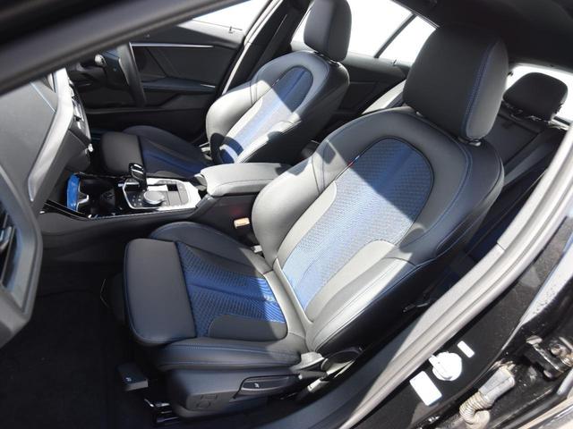 118d Mスポーツ エディションジョイ+ アクティブクルーズコントロール ワイヤレスチャージ パーキングアシスト ハイビームアシスタント オートトランク 18インチアロイホイール(33枚目)