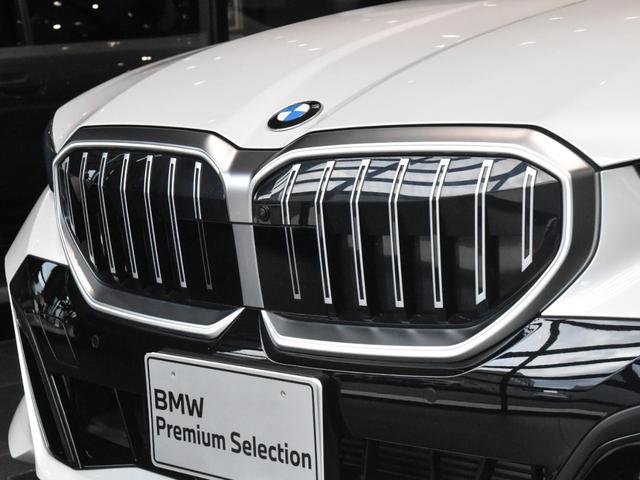 5シリーズ 523d xDrive Mスポーツ アダプティブLEDヘッドライト 純正AW コンフォートアクセス オートトランク ハーフ革 シートヒーター SOSコール ETC カーブドディスプレイ トップビュー アクティブクルーズコントロール(6枚目)