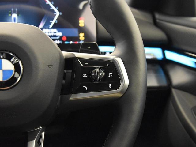 5シリーズ 523d xDrive Mスポーツ アダプティブLEDヘッドライト 純正AW コンフォートアクセス オートトランク ハーフ革 シートヒーター SOSコール ETC カーブドディスプレイ トップビュー アクティブクルーズコントロール(62枚目)