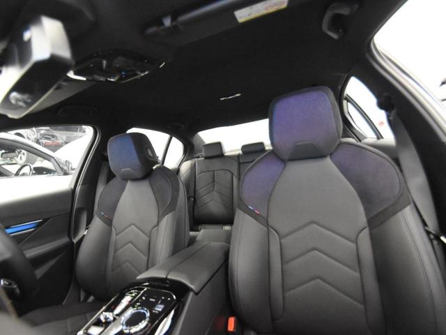 5シリーズ 523d xDrive Mスポーツ アダプティブLEDヘッドライト 純正AW コンフォートアクセス オートトランク ハーフ革 シートヒーター SOSコール ETC カーブドディスプレイ トップビュー アクティブクルーズコントロール(71枚目)